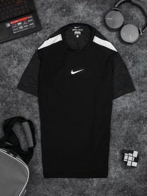 Áo Tennis Nike Cổ Tròn Màu Đen #ANCT03D